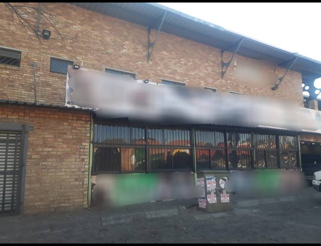 1,400M² BUSINESS FOR SALE IN RUSTENBURG CENTRAL